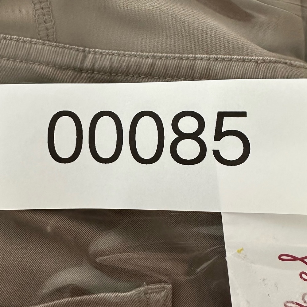 Ingrid & Isabel Women’s Maternity Tan Nylon Full Panel Brown Pants Size XS - Picture 10 of 10